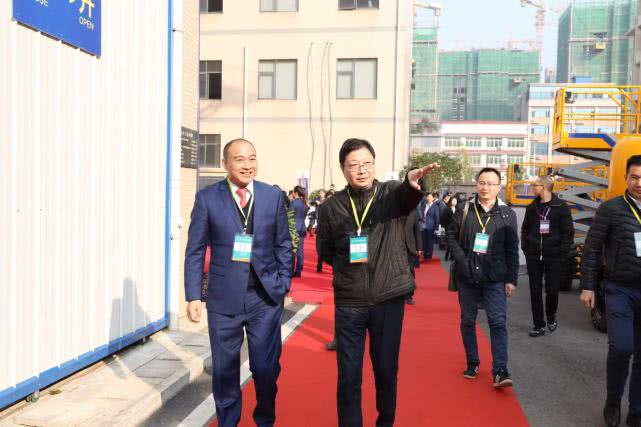 2019第一屆元拓建材國際采購商展洽會在望城經開區(qū)正式開幕